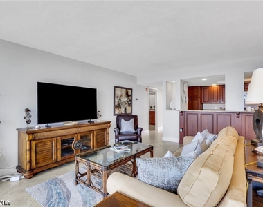 10420 Gulf Shore Drive - Photo Thumbnail 14