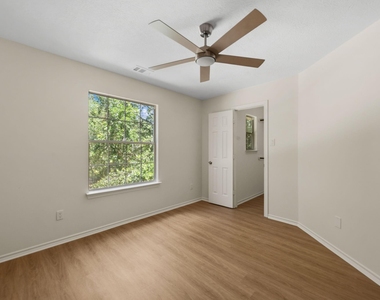 17602 Bering Bridge Lane - Photo Thumbnail 13