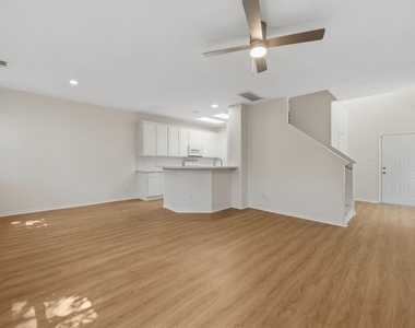 17602 Bering Bridge Lane - Photo Thumbnail 6