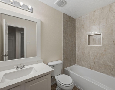 17602 Bering Bridge Lane - Photo Thumbnail 15