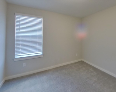 2431 Cohorn Trail - Photo Thumbnail 11
