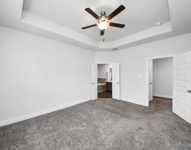 4423 Santorini Lane - Photo Thumbnail 18