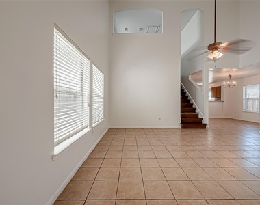 7127 Sedona Court - Photo Thumbnail 7