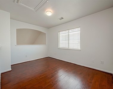 7127 Sedona Court - Photo Thumbnail 23