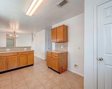 7127 Sedona Court - Photo Thumbnail 19