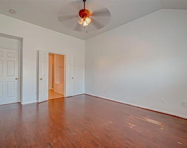 7127 Sedona Court - Photo Thumbnail 34