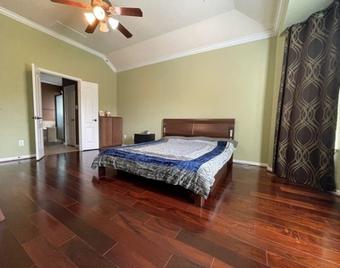 326 Trillium Drive - Photo Thumbnail 8