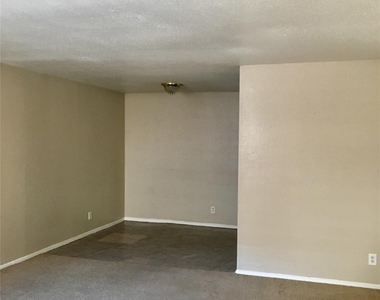 6200 W Tidwell Road - Photo Thumbnail 3