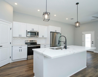 4337 Faulkner Street - Photo Thumbnail 4