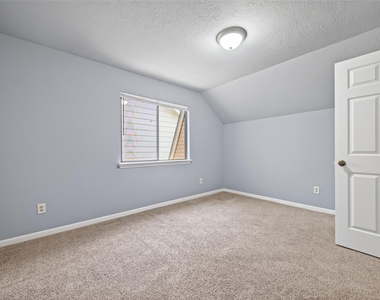 14934 Camino Rancho Drive - Photo Thumbnail 38