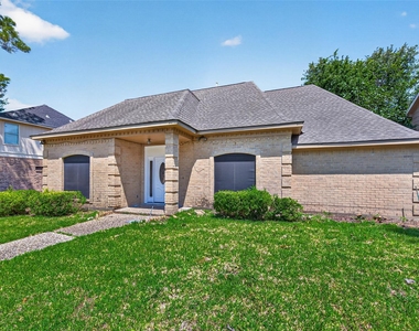 14934 Camino Rancho Drive - Photo Thumbnail 2