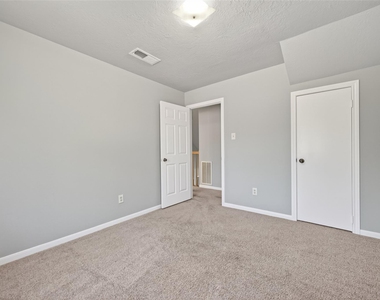14934 Camino Rancho Drive - Photo Thumbnail 46