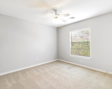 14127 Swallowfield Drive - Photo Thumbnail 34