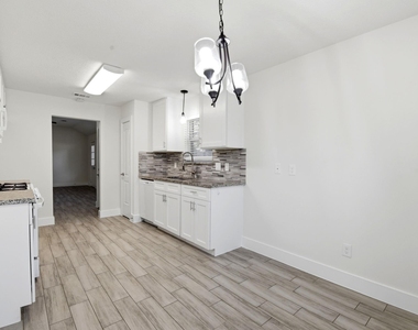 26218 Cypresswood Drive - Photo Thumbnail 14