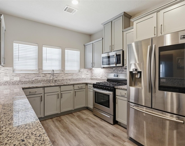 1222 Road 5102 - Photo Thumbnail 7