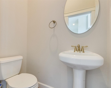 1815 Napa Creek Lane - Photo Thumbnail 42