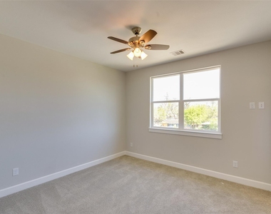 1815 Napa Creek Lane - Photo Thumbnail 38