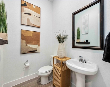 11247 Buchanan Coves Lane - Photo Thumbnail 12