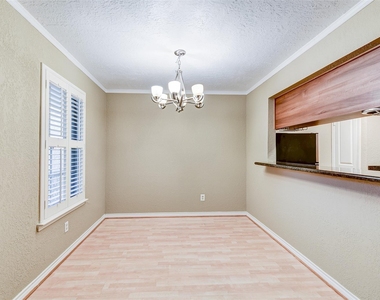 3224 Timmons Lane - Photo Thumbnail 10