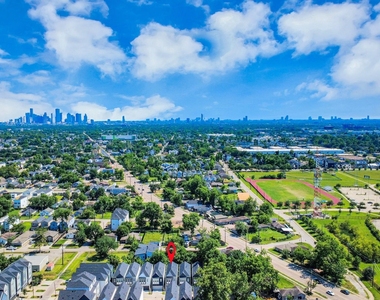 318 Neyland Street - Photo Thumbnail 38