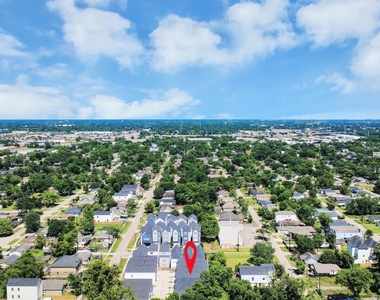 318 Neyland Street - Photo Thumbnail 3
