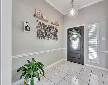 15402 Willow Shores Drive - Photo Thumbnail 4