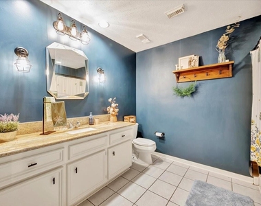 15402 Willow Shores Drive - Photo Thumbnail 31