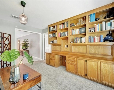 15402 Willow Shores Drive - Photo Thumbnail 16