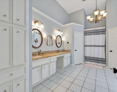 15402 Willow Shores Drive - Photo Thumbnail 20