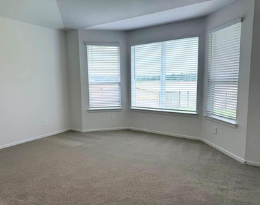 16238 Parish Pointe - Photo Thumbnail 22