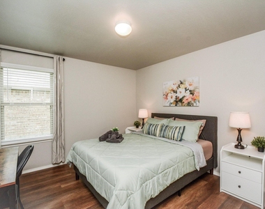 23510 Harrow Field Lane - Photo Thumbnail 9