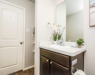23510 Harrow Field Lane - Photo Thumbnail 6