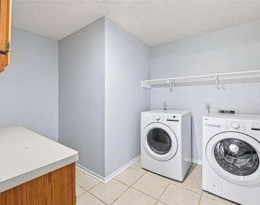 128 Bayou Bend Drive - Photo Thumbnail 13