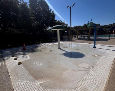 128 Bayou Bend Drive - Photo Thumbnail 35