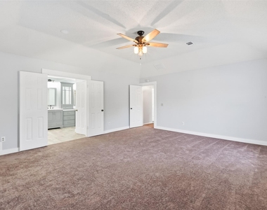 128 Bayou Bend Drive - Photo Thumbnail 17