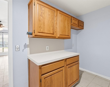 128 Bayou Bend Drive - Photo Thumbnail 14