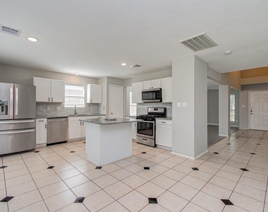 16126 Coleburn Drive - Photo Thumbnail 12