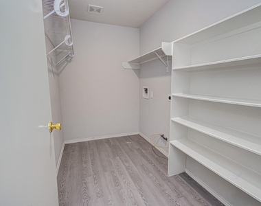 16126 Coleburn Drive - Photo Thumbnail 32
