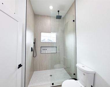3920 Aledo Street - Photo Thumbnail 10