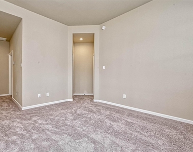 515 Longleaf Pine Drive - Photo Thumbnail 36