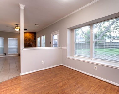 2710 Double Lake Drive - Photo Thumbnail 16