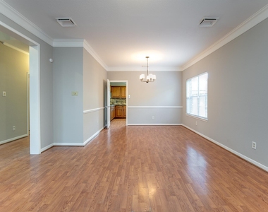 2710 Double Lake Drive - Photo Thumbnail 6