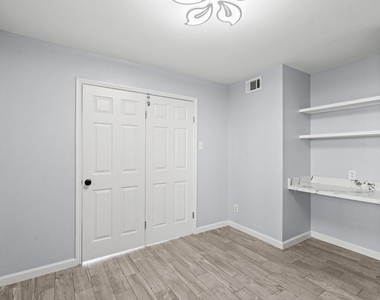 14600 Fonmeadow Drive - Photo Thumbnail 23