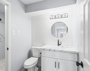 14600 Fonmeadow Drive - Photo Thumbnail 16