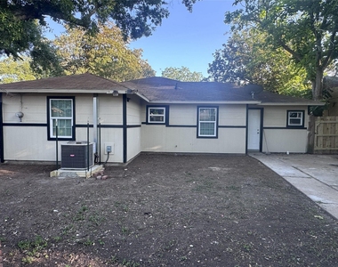 4933 Alvin Street - Photo Thumbnail 7