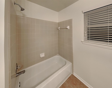 814 Spring Source Place - Photo Thumbnail 24