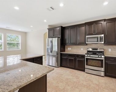 11306 Misty Willow Lane - Photo Thumbnail 10