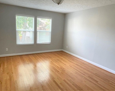 3605 Plumb Street - Photo Thumbnail 20