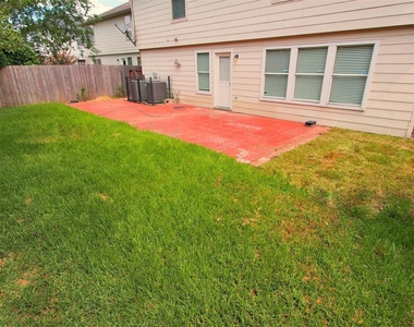 21211 Bridge Springs Ln - Photo Thumbnail 29