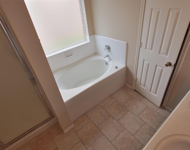 21211 Bridge Springs Ln - Photo Thumbnail 15